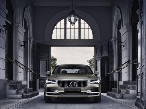 把副驾拆了反而更贵？沃尔沃的三座车是噱头吗？！