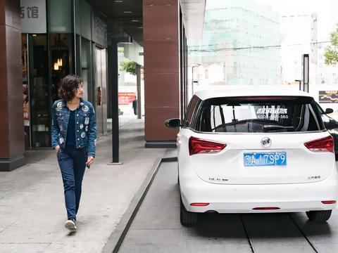 缝隙6座车！如何在5座＆7座之间谋生