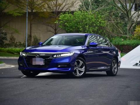 新雅阁来袭，比迈腾漂亮10倍，动力不输奥迪，但1.5T太尴尬