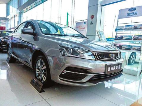 长安全新逸动已经上市, 与吉利新帝豪相比哪个好?