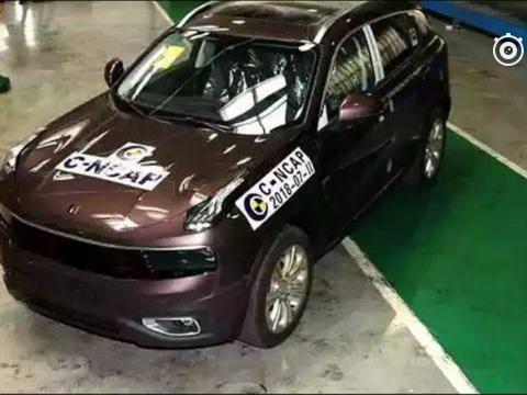 领克01“首撞”, “蛤蟆眼”飞了, 这高端品牌的架子还端得住吗