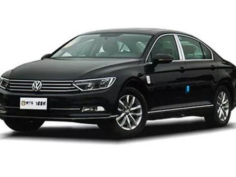 车型对比：同是B级车，迈腾和阿特兹怎么选？！