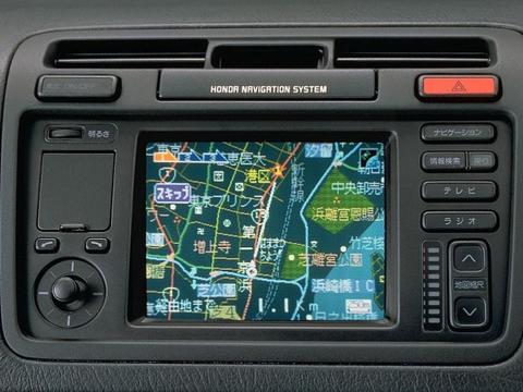 看着30年前的导航系统，真搞不懂那时候的人们是怎么开车出门的