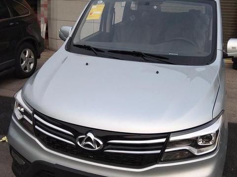 长安欧诺S到店实拍，只卖3.99万堪称良心，干掉五菱宏光指日可待