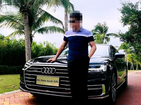 全国首提18款奥迪A8L顶配。车主：车内配足底按摩，帝王般的享受