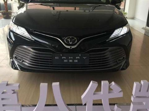 实拍全新凯美瑞，外观内饰颠覆性改变，配置升级比老款降3万