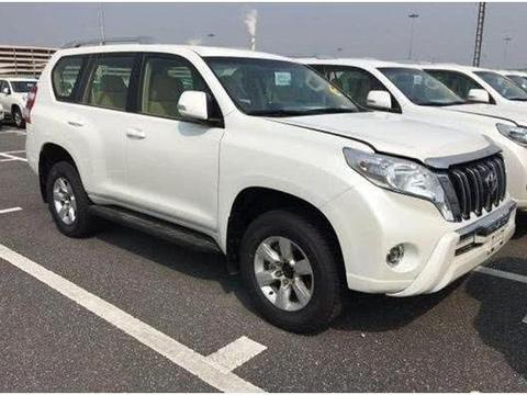 丰田全新普拉多再令国人疯狂！酷似陆巡配差速锁，锐界见着绕路走