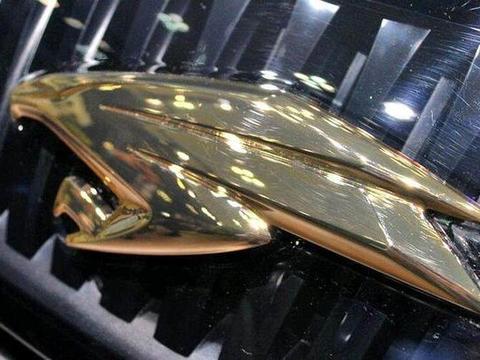 丰田又发飙了，全新SUV带四驱仅20万，光车标就比汉兰达更上档次