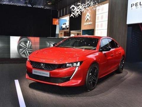 有了它谁还买凯美瑞，游艇式电子档杆+真皮座椅，1.6T才售16万