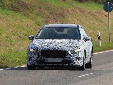 奔驰新车搭2.0T+9速双离合，仅售不到20万