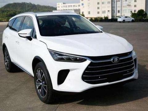 全新比亚迪唐实拍，比卡宴还漂亮，还会怕蔚来ES8？