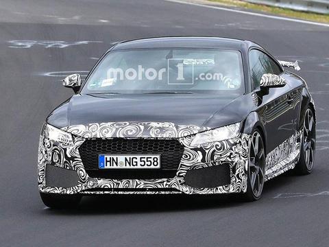 被保时捷揍得不行了 奥迪祭出亮剑