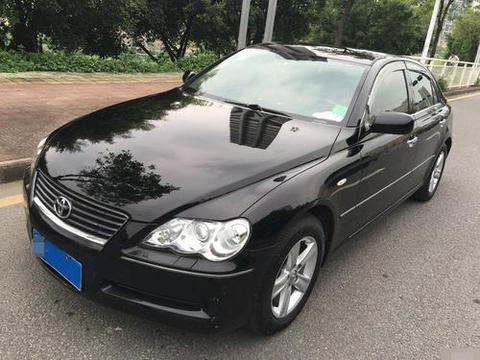 街头偶遇一辆06年丰田锐志,车主要价5万,值得入手吗?!