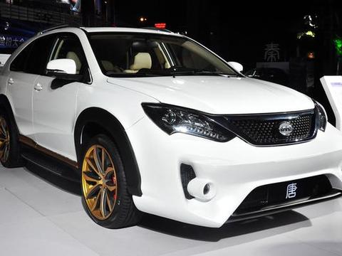 四根排气管的比亚迪，价值50万带黄金内饰，动力媲美超跑