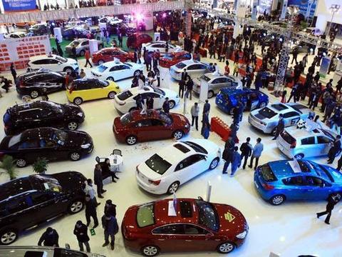 为什么买车要通过4S店而不能直接从厂家拿车，厂家：我们办不到