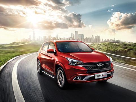 男生想买一辆霸气的 SUV 时