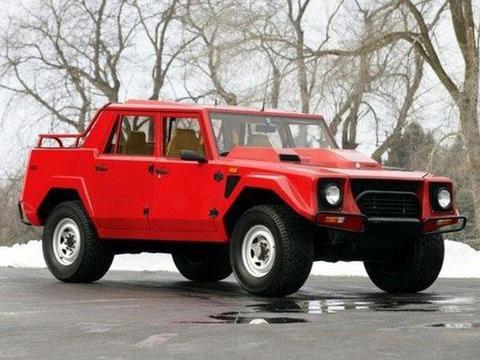 全球最快SUV登场，国内加价140万，想提车要排队等两年！