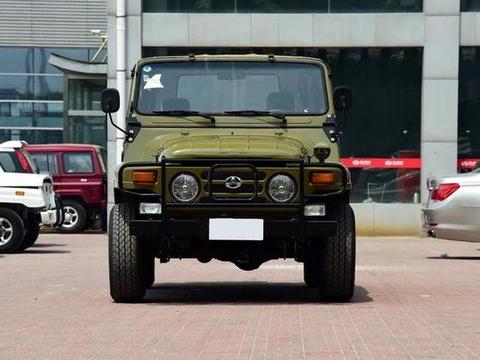 内饰简陋得可怕，越野却堪比牧马人，带分时四驱，只要6万多