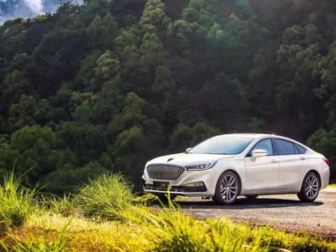 你以为红旗H5是卖给年轻人的？错了！