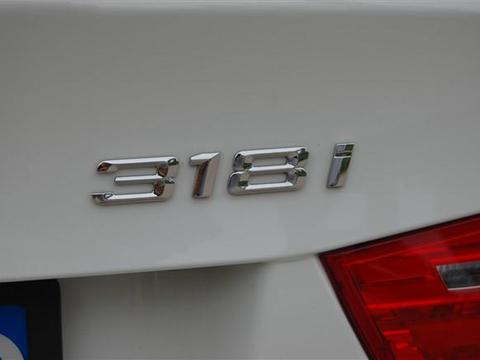 汽车尾部标识知识包，赶快领取