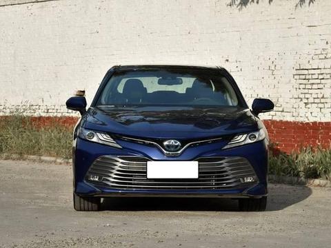 豪华B级车全新换代，摇身一变走在潮流前线，高颜值16万完虐迈腾