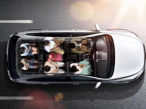 从乘坐空间的运用虑看，MPV车型更能巴结家用消费者