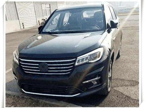 国内首台长安CS75新款到店，配贯穿式尾灯，内饰设计媲美宝马