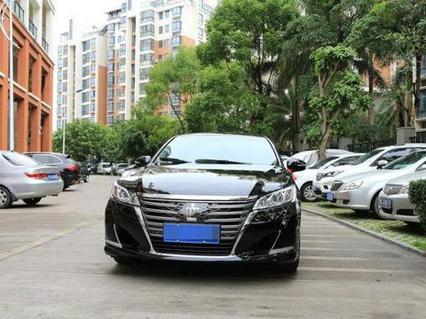 皇冠2.0T时尚版半年用车真实感受