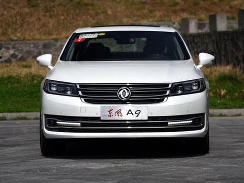 东风最奢侈的轿车，内饰铺6张牛皮，还标配插座