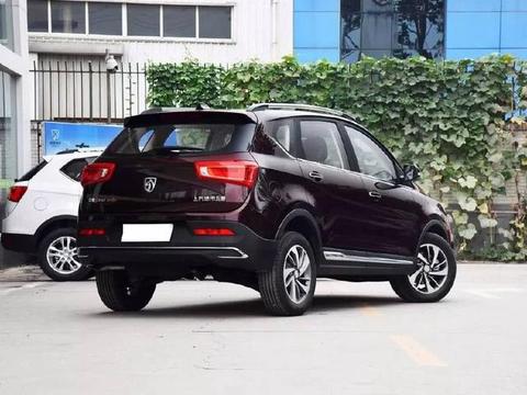 五菱在月销量将近1万辆的时候说停产就停产了