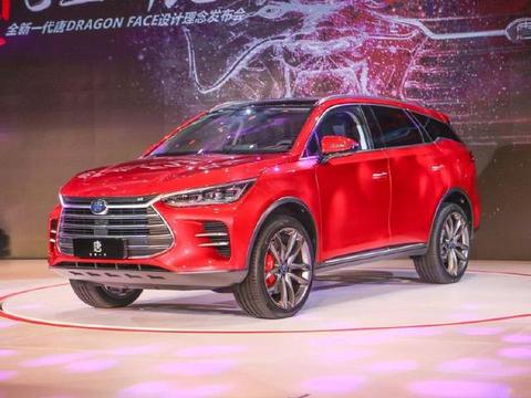 红旗H5亮相北京车展，颜值甩宝马X3十条街，比迈腾厚道