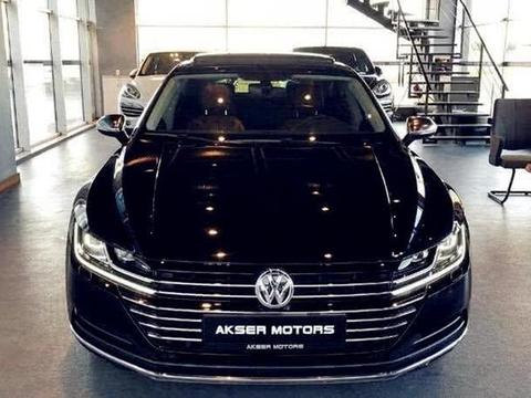 新车上市后主要的竞争矛头就是凯美瑞，B级车迎来非常强劲的对手