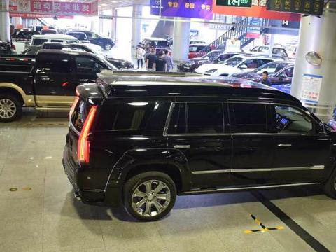 凯迪拉克凯雷德2017加版6，2汽油，比不过林肯领航员