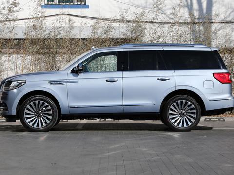 刚才4s店打电话来 说领航员已经降到了111.80万