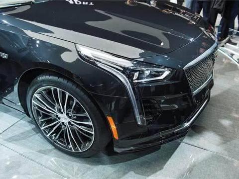 凯迪拉克—CT6 比A6大气比E级帅气，关键是回头率比迈巴赫还高