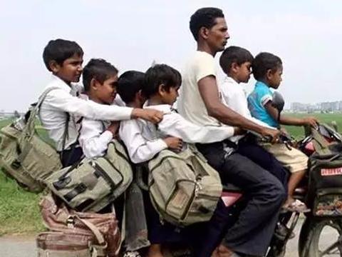 看到印度的摩托车后，感觉再买轿车就是一种浪费