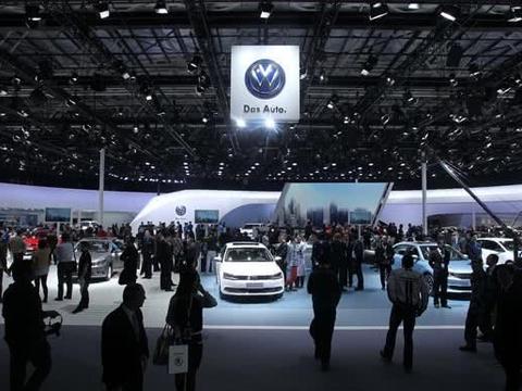 阿斯顿马丁CEO的一席话，一下子就知道它与奔驰和宝马的差距！