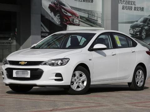 人生第一次购车，雪佛兰科沃兹跟现代瑞纳，选谁更好一点？