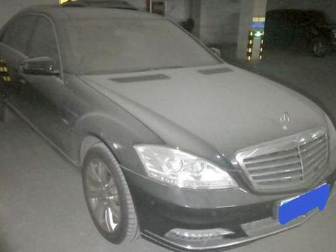 230万的奔驰S500L在车库睡了一年，车主的话让我想给他卖命！