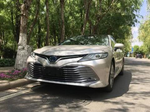 丰田终于读懂了中国人的心！推出新车比君威漂亮，油耗6升才17万