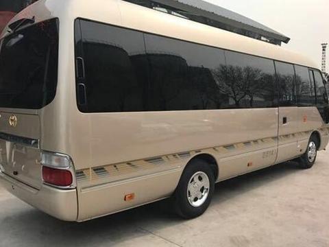 丰田考斯特12座价格 广州13座顶级版配置参数