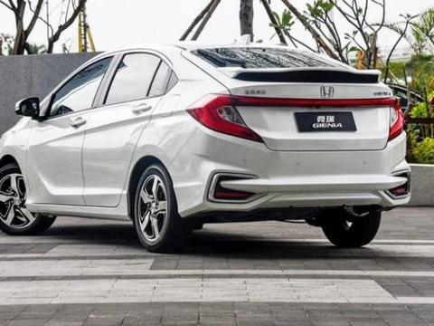 百公里油耗仅3毛！号称最省油的合资车，售价8万！比丰田更懂人心