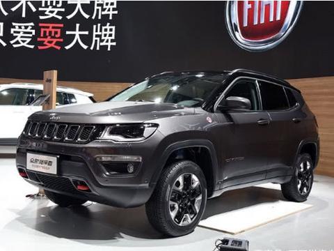 这车刚上市时售价18w，现狂降5w！配9AT＋四驱，还买啥汉兰达