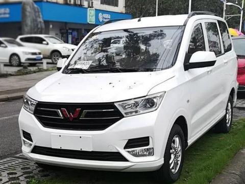 新一代五菱宏光即将上市，比现款年轻十岁，尺寸再加长真的太能装