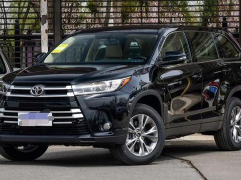 面对汉兰达加价销售，这位小哥的做法值得点赞