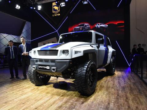 颜值比奔驰G还霸气，号称军用级越野SUV，土豪大玩具只卖158万