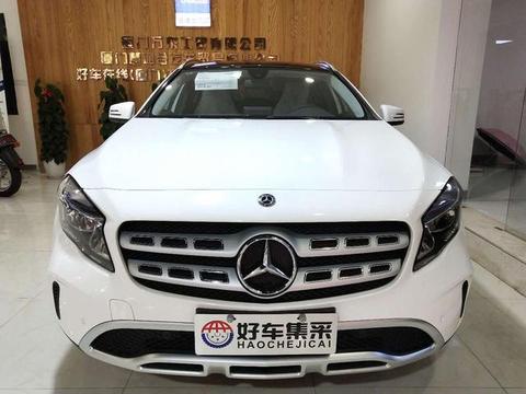 奔驰爆发，GLA200包牌价仅25.5万，“颜值”比宝马X1漂亮10倍