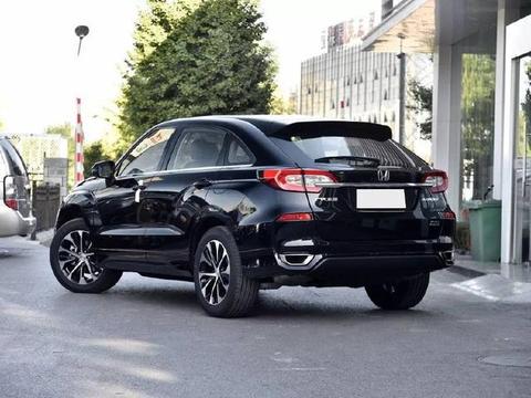 本田CRV倒下了，老司机就把目光转向了这款车，空间大面子足