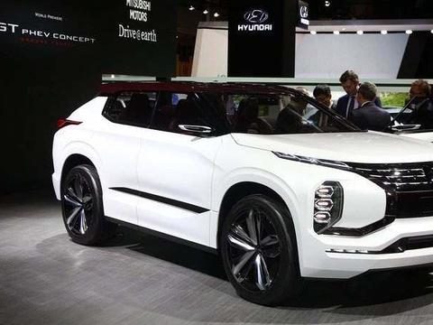 号称最良心日系SUV，这车比途昂还霸气，配备混动四驱仅卖12万起