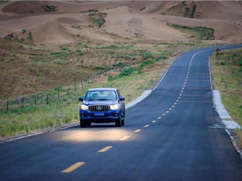 皮卡装个后盖儿是什么？SUV啊！